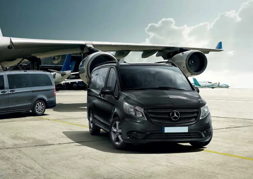 Esenboğa Havalimanında VIP transfer için Mercedes Vito araç
